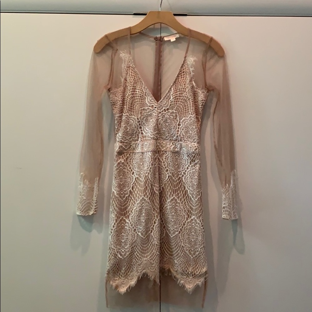 Nude/White Lace Bodycon Dress